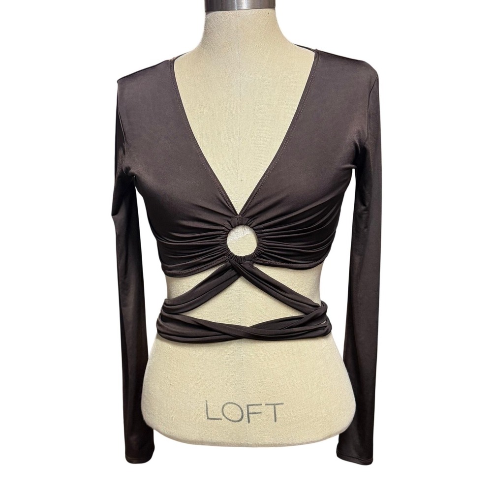 Top Chic L Long Sleeve O-Ring Wrap Crop Top Brown Y2K Clubwear Night Out‎